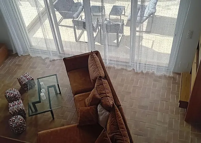 Maison Des Cigales Hébergement de vacances Langlade